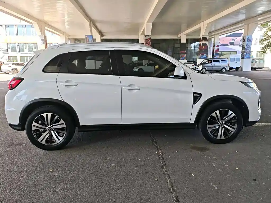 Mitsubishi ASX — миниатюра 4
