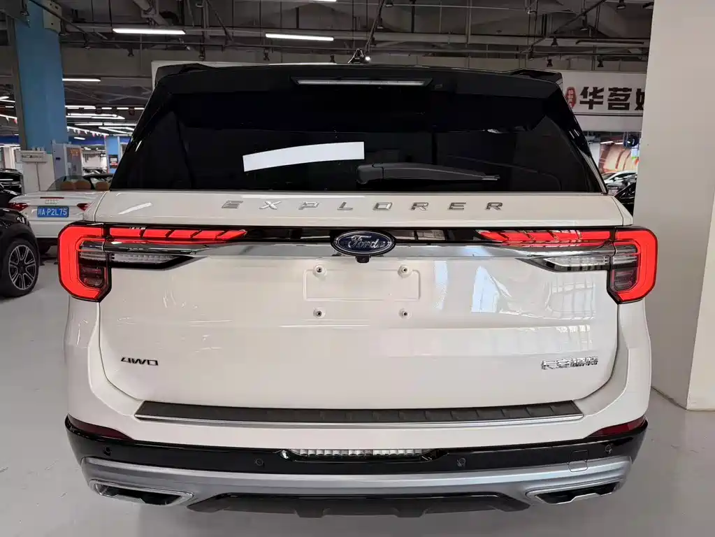 Ford Explorer — миниатюра 20