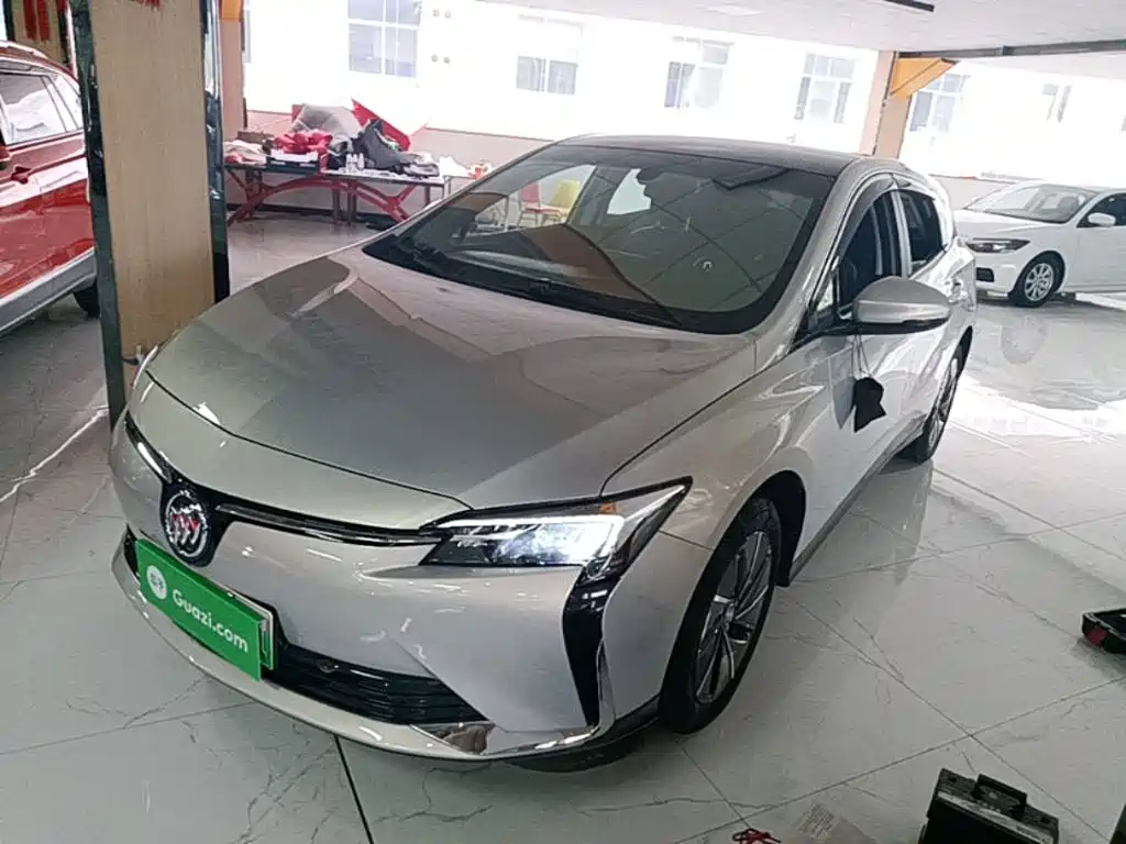 Buick Velite 6