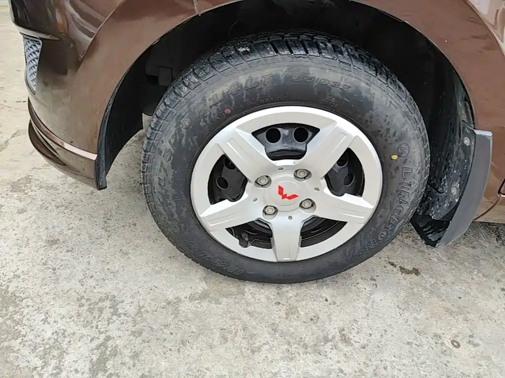 Wuling Hongguang — миниатюра 23