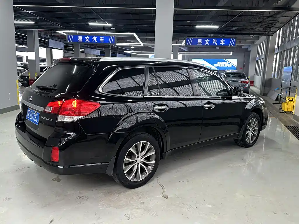 Subaru Outback — миниатюра 5