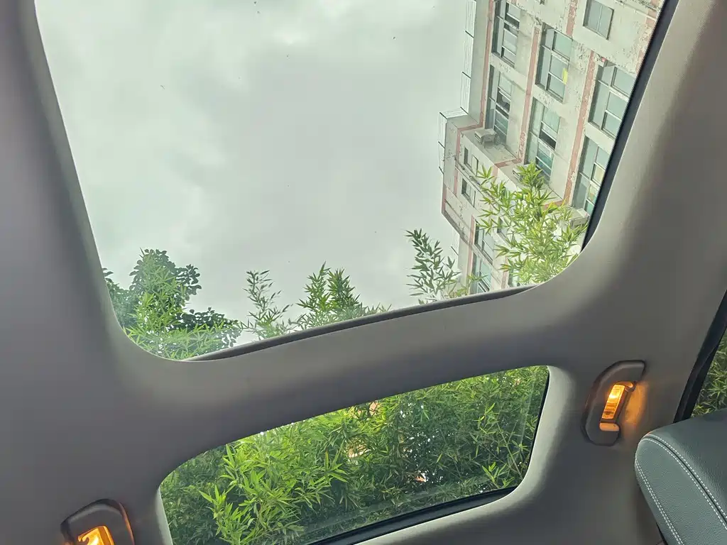 Mercedes-Benz GLA — миниатюра 21