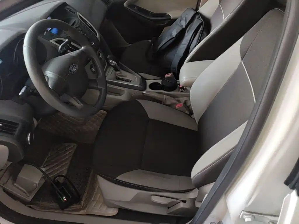 Ford Focus — миниатюра 15