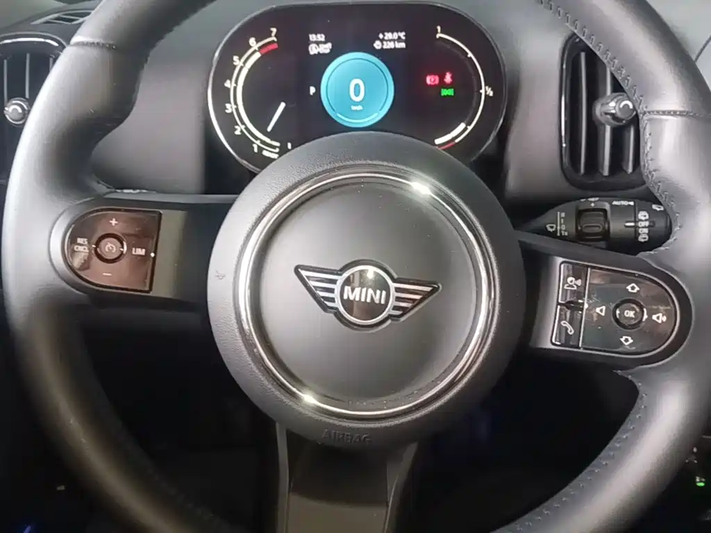 MINI Mini Countryman — миниатюра 11