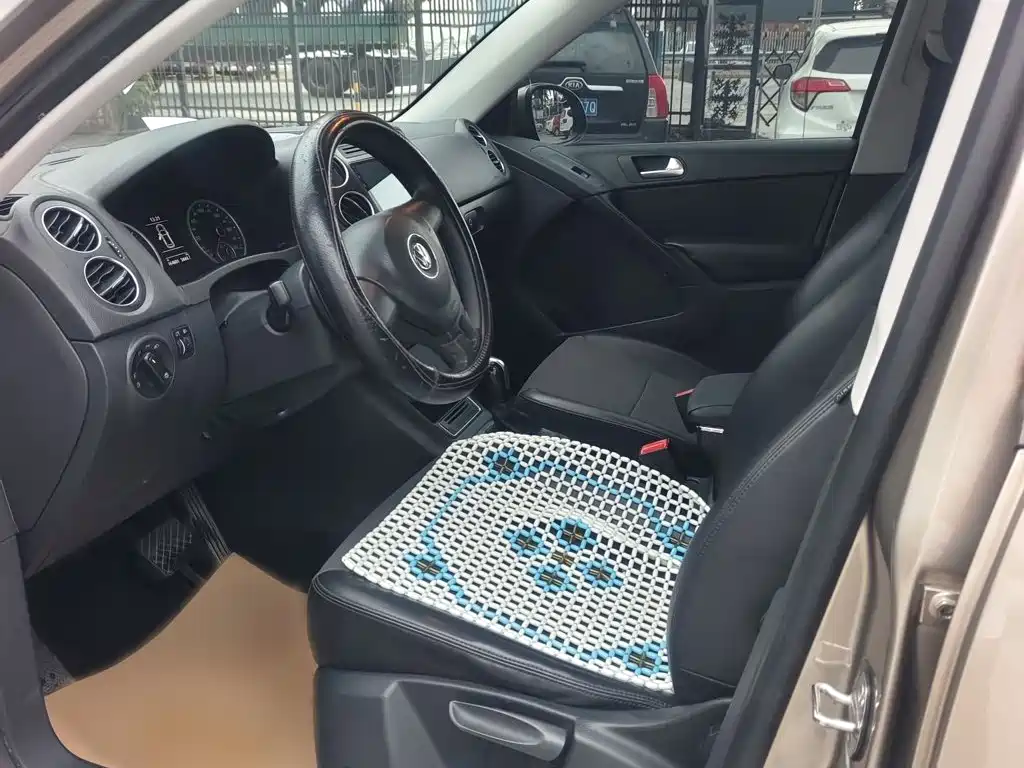 Volkswagen Tiguan — миниатюра 4