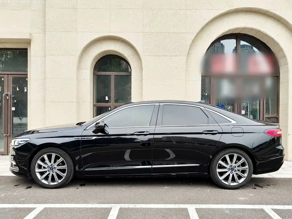 Ford Taurus — миниатюра 18