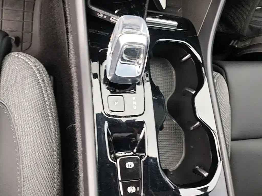 Volvo XC40 — миниатюра 14