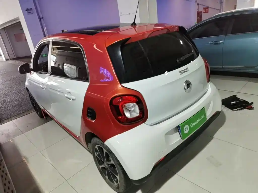 smart Smart Forfour — миниатюра 5
