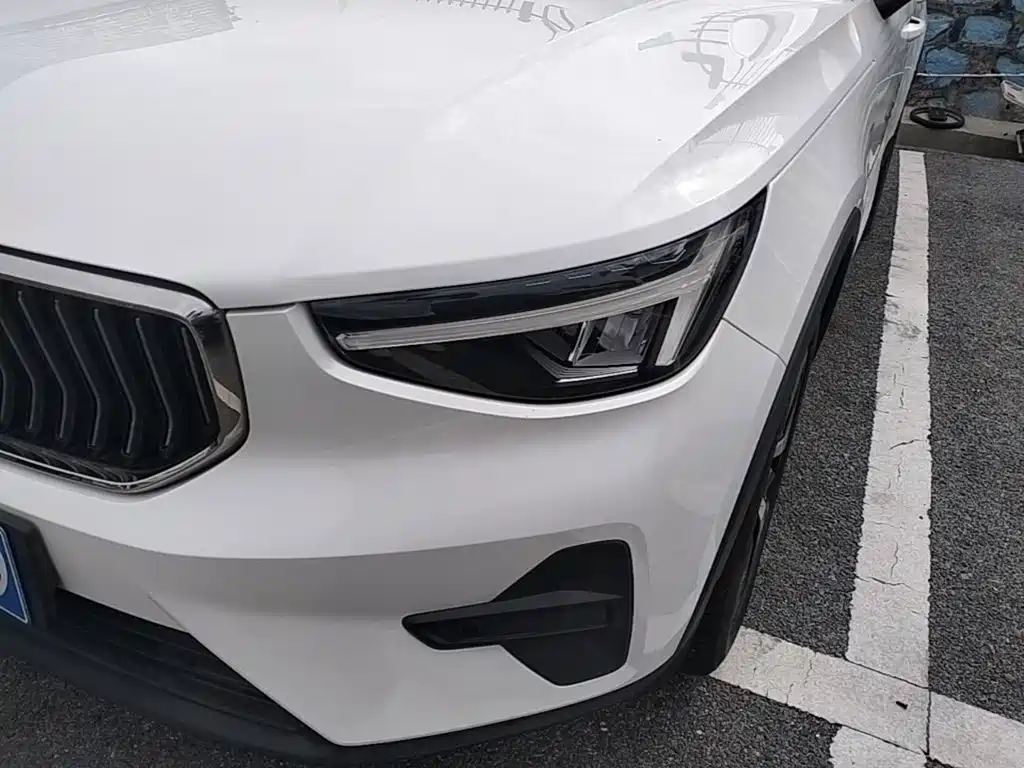 Volvo XC40 — миниатюра 24