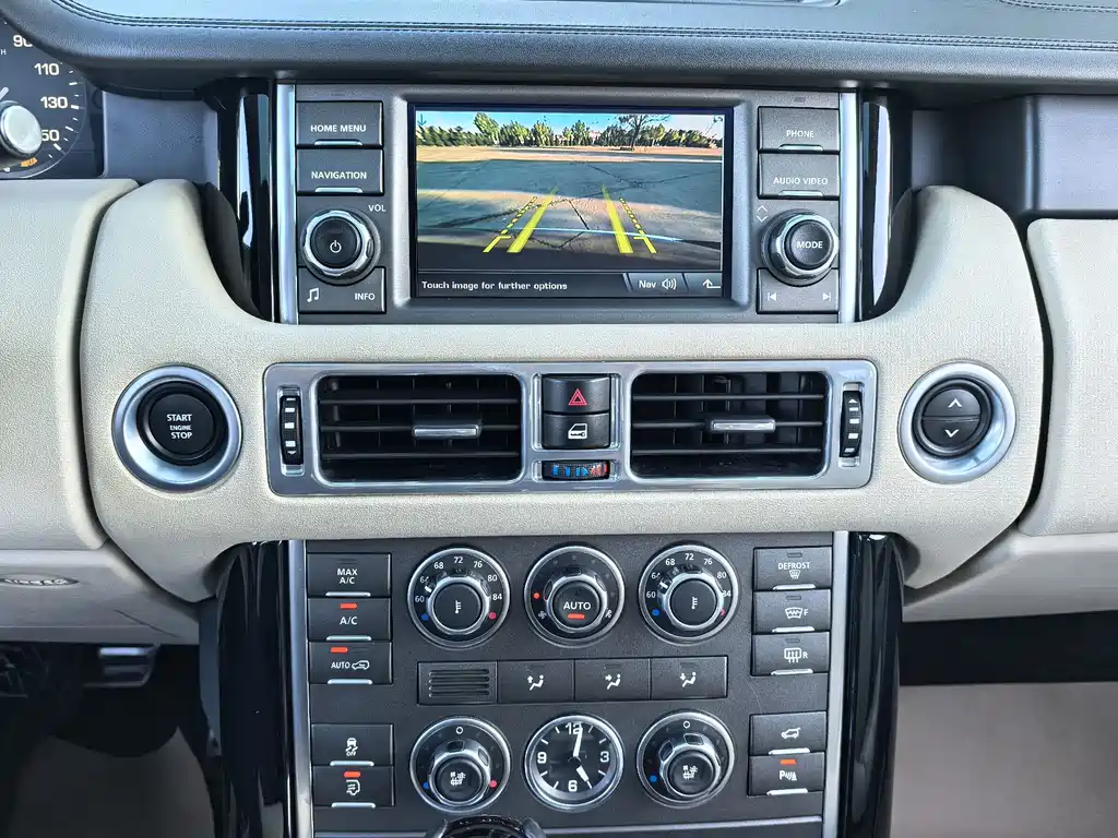 Land Rover Range Rover — миниатюра 22