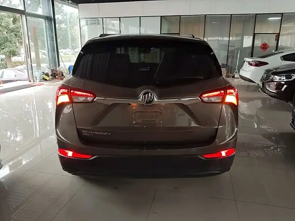 Buick Envision Plus — миниатюра 6