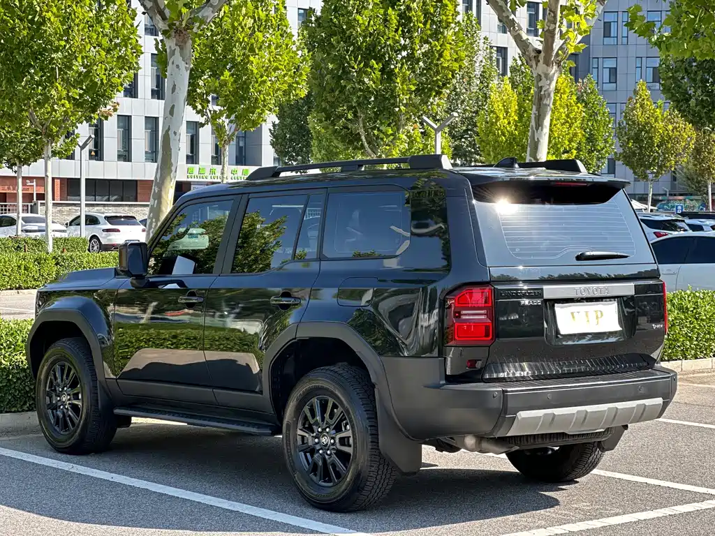 Toyota Prado — миниатюра 6
