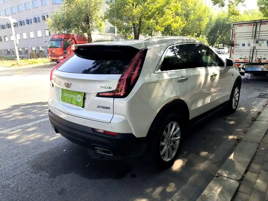 Cadillac XT4 — миниатюра 7