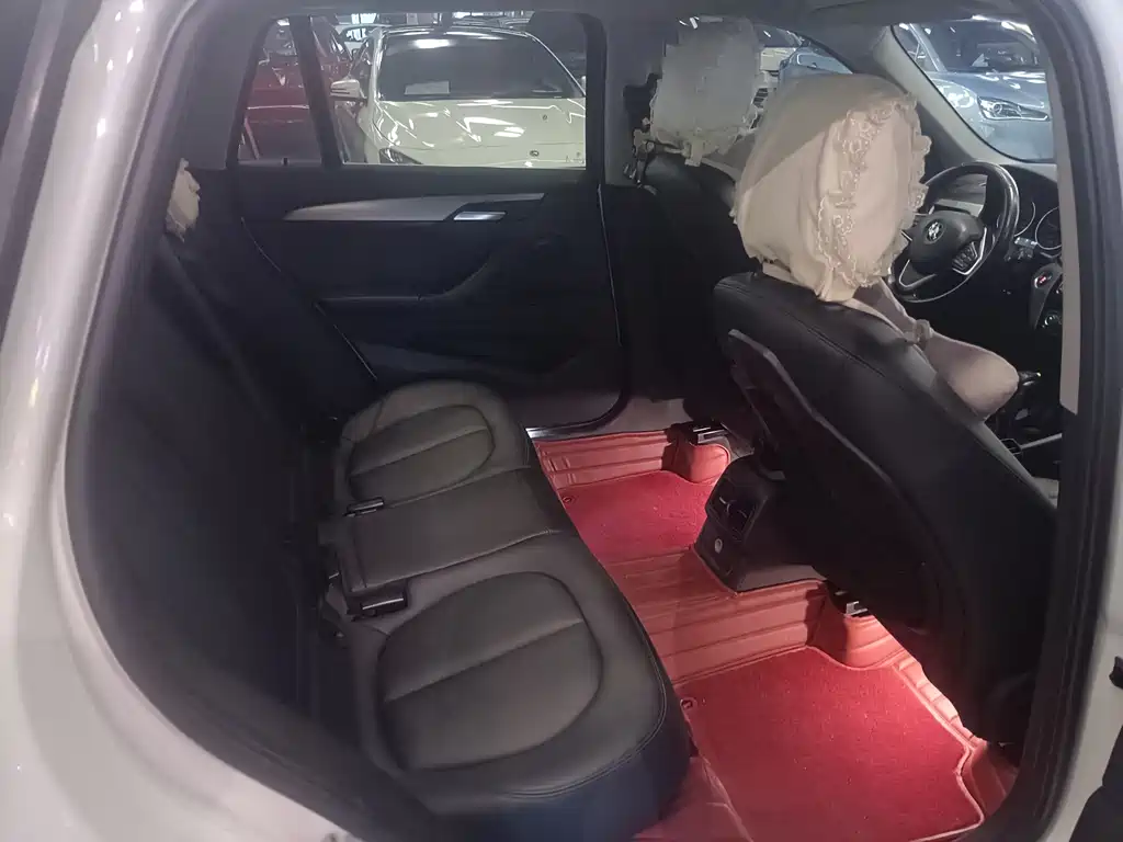 BMW X1 — миниатюра 8