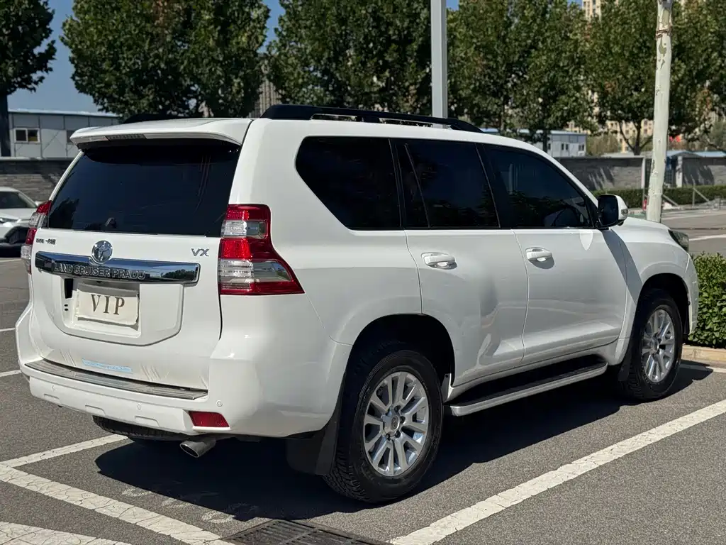 Toyota Prado — миниатюра 6