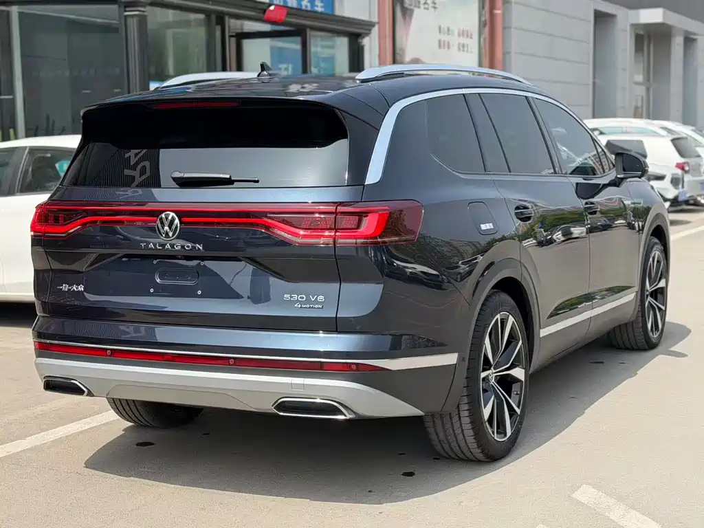 Volkswagen Talagon Facelift 530TSI 4WD Flagship Scenic Realm Edition Pro 7 seats, фото 4
