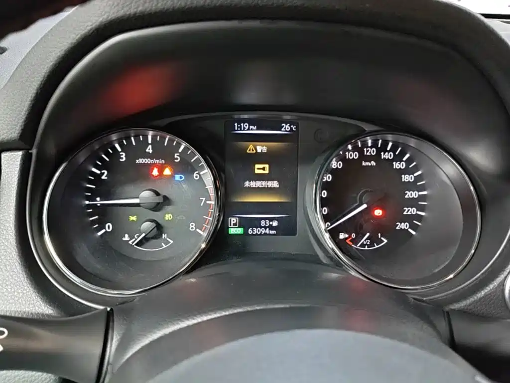 Nissan X-Trail — миниатюра 12