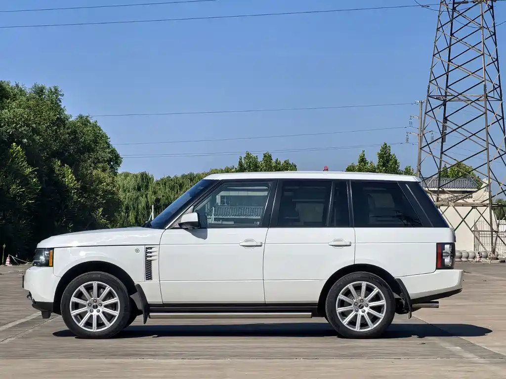 Land Rover Range Rover — миниатюра 3