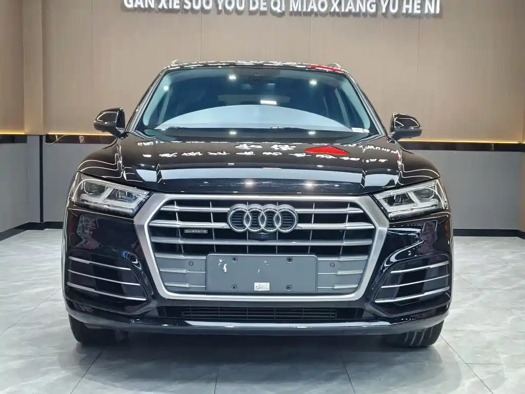 Audi Q5L 2018 40 TFSI Fashion V