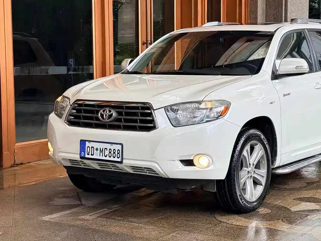 Toyota Highlander — миниатюра 3