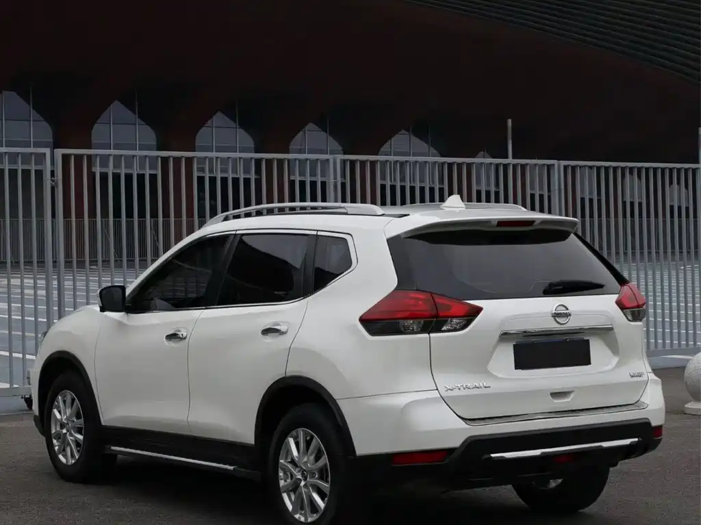 Nissan X-Trail — миниатюра 9