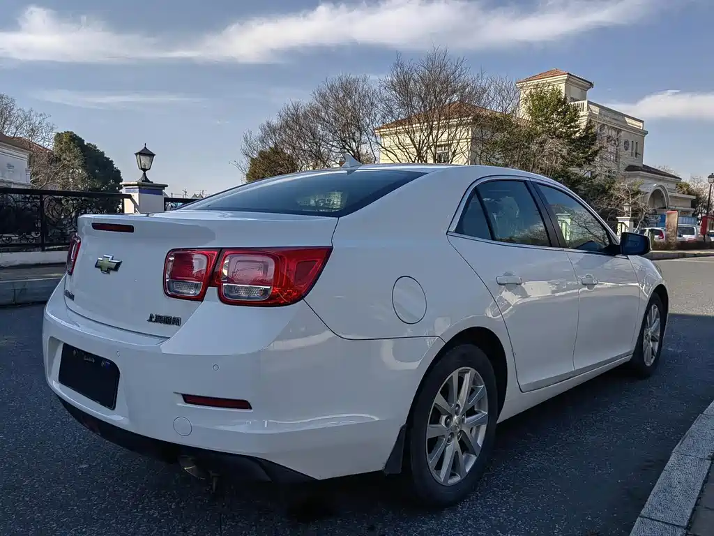 Chevrolet Malibu — миниатюра 4