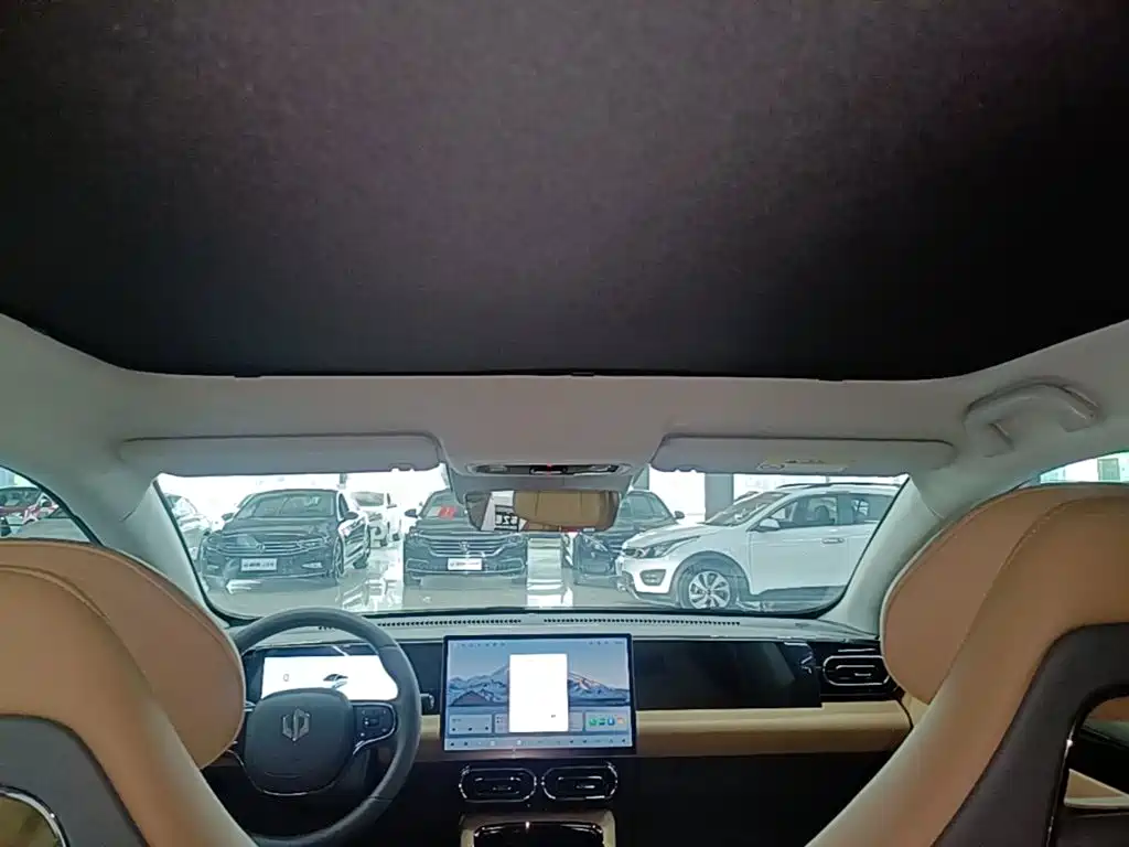 Leapmotor Leapmotor C01 — миниатюра 18