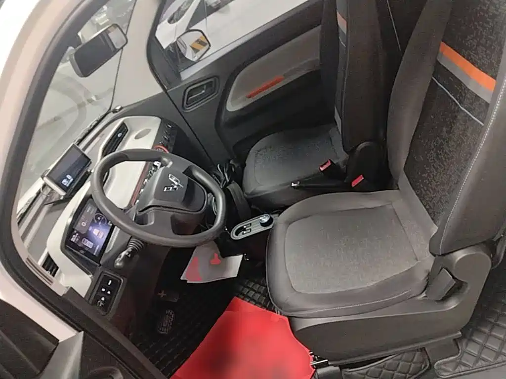 Wuling MINIEV — миниатюра 15