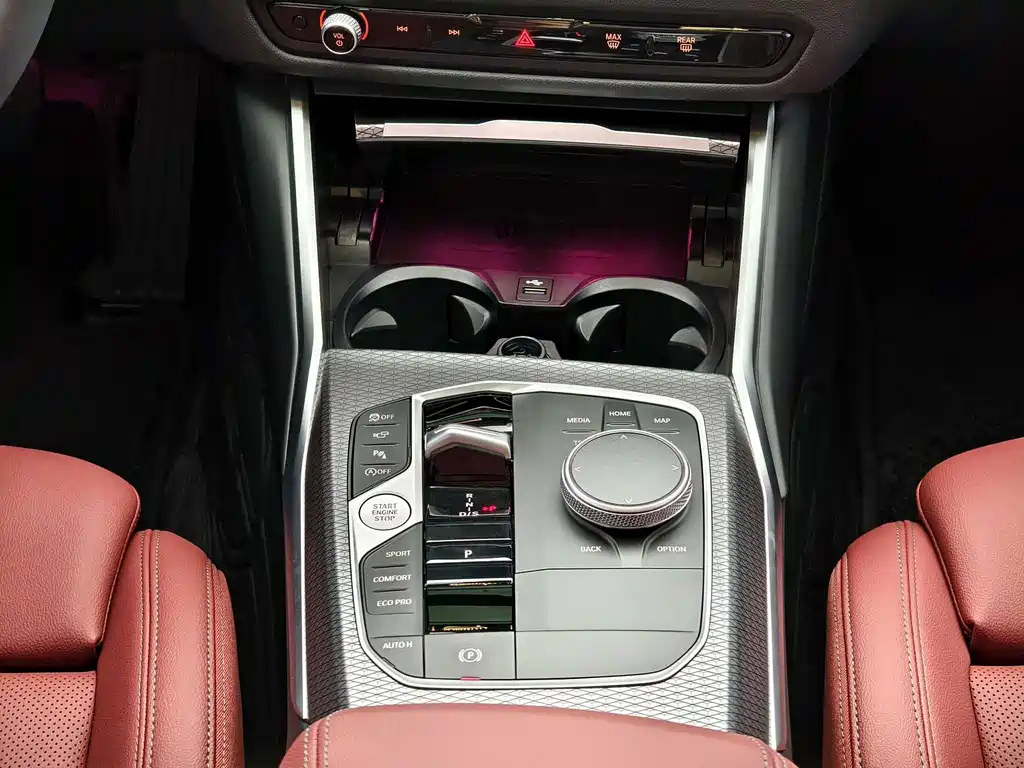 BMW 3 Series — миниатюра 12