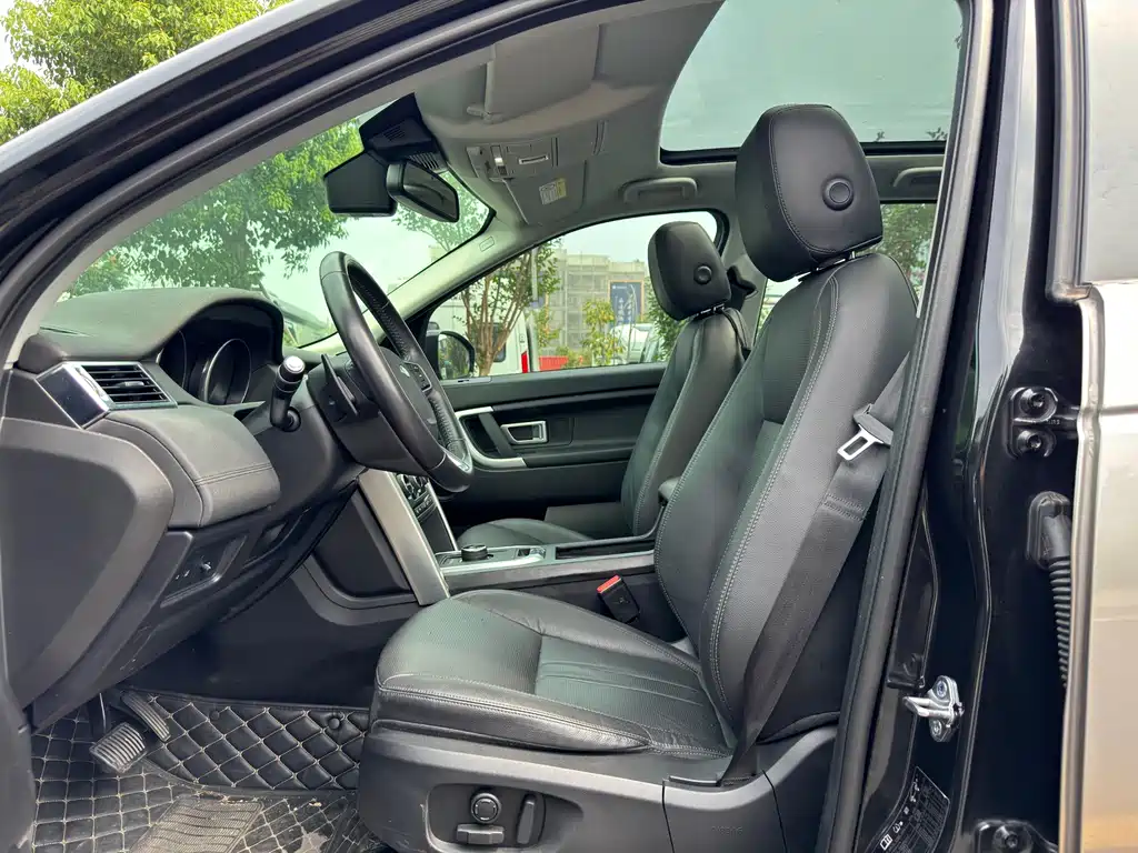 Land Rover Discovery Sport — миниатюра 8