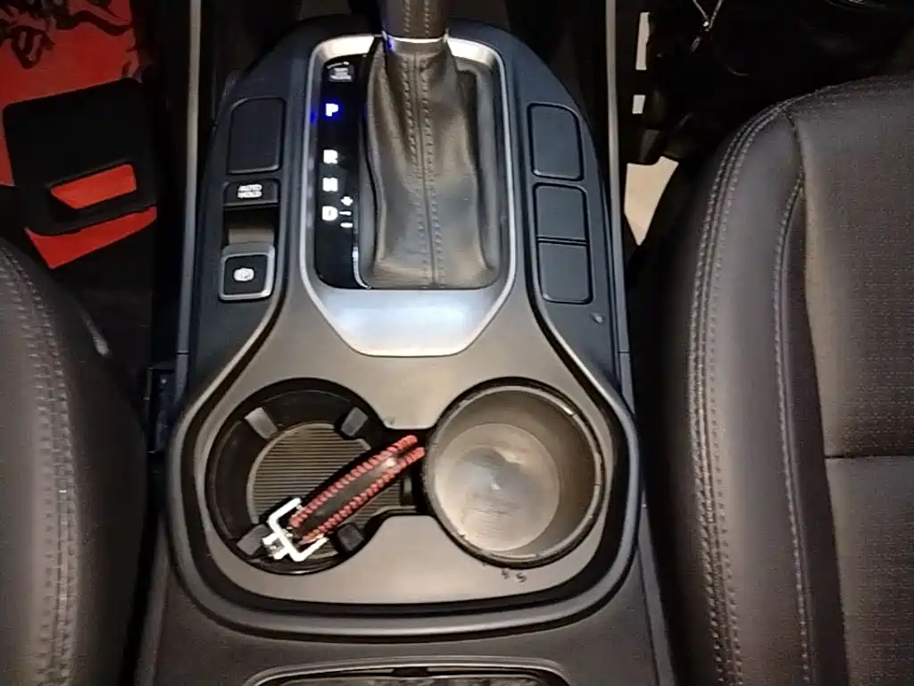 Hyundai Santa Fe — миниатюра 14