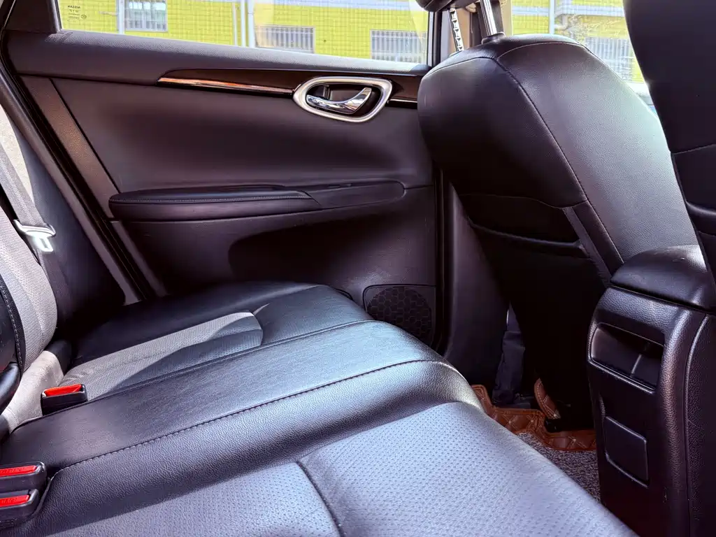 Nissan Sylphy — миниатюра 12