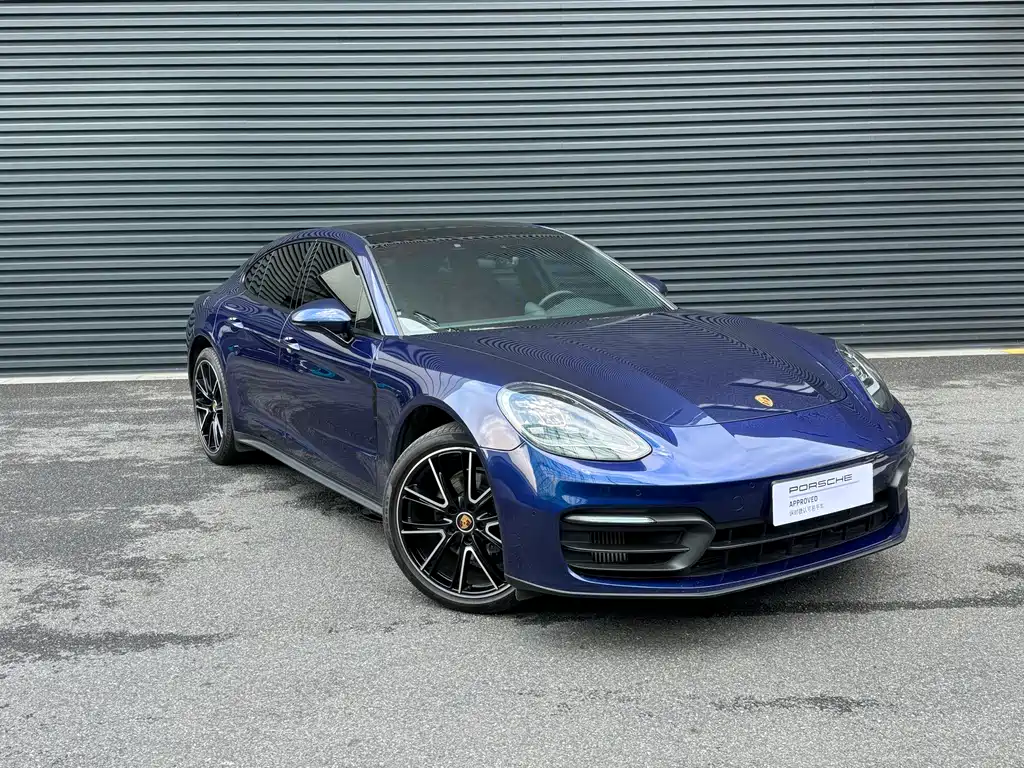 Porsche Panamera 2022