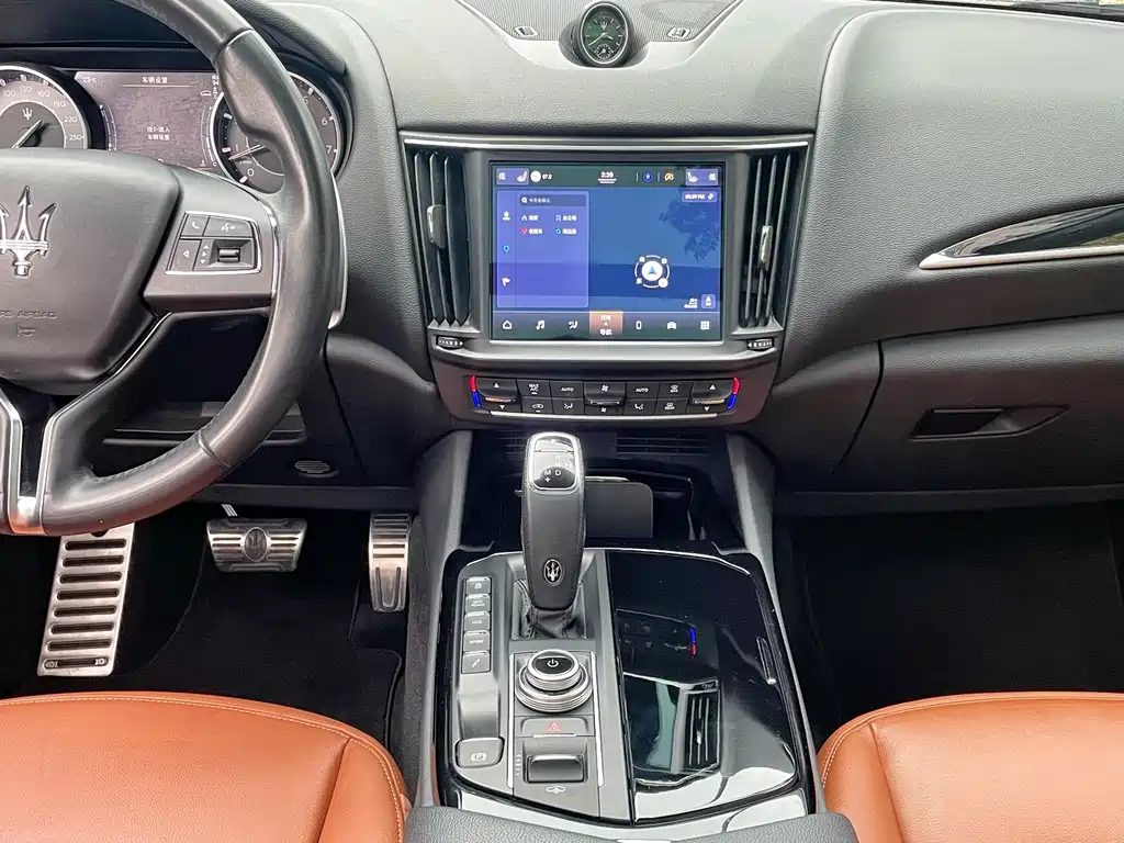 Maserati Levante — миниатюра 13