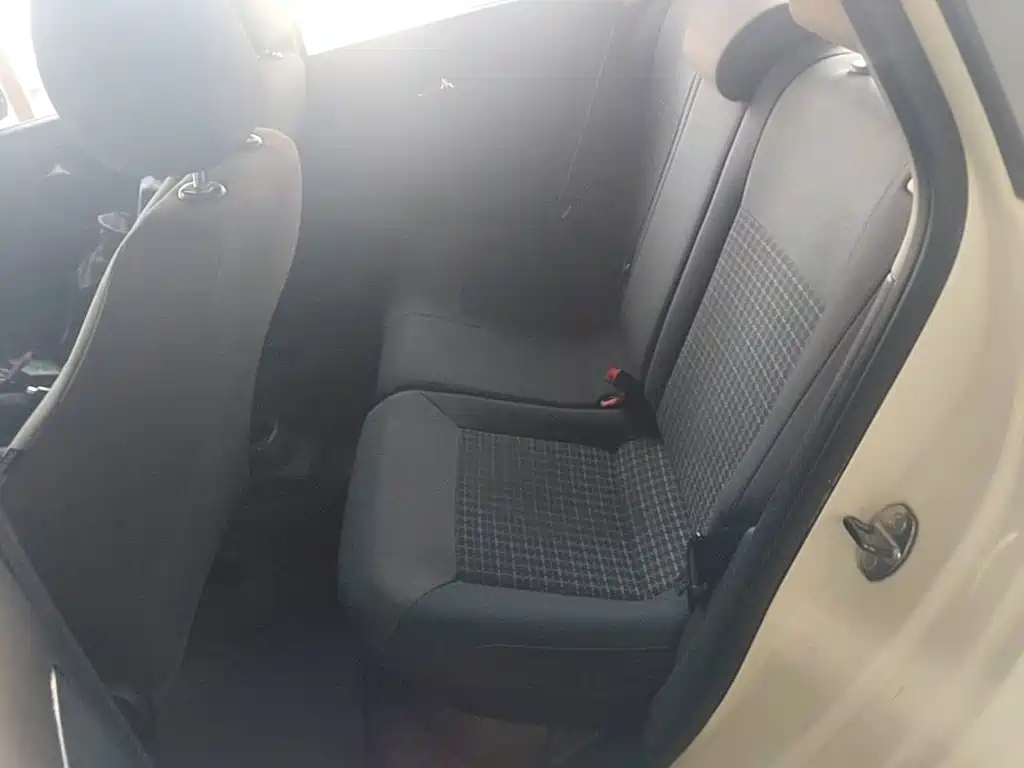 Volkswagen Polo — миниатюра 17