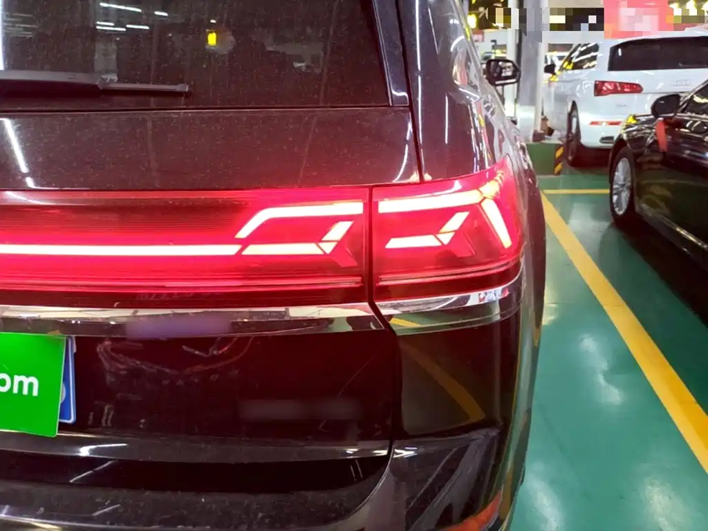 Volkswagen Teramont — миниатюра 8