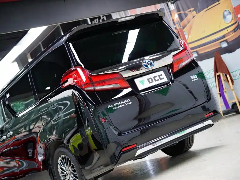 Toyota Alphard 2023 2.5L Premium
