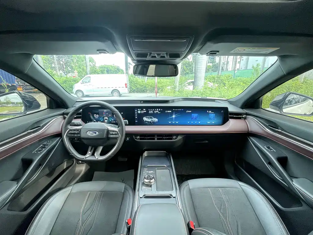Ford Mondeo — миниатюра 10