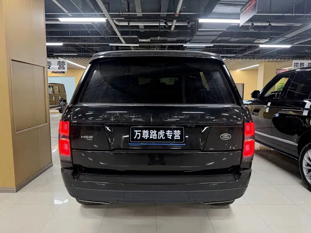Land Rover Range Rover — миниатюра 8