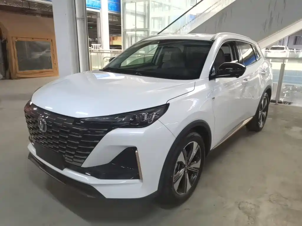 Changan CS55PLUS — миниатюра 2