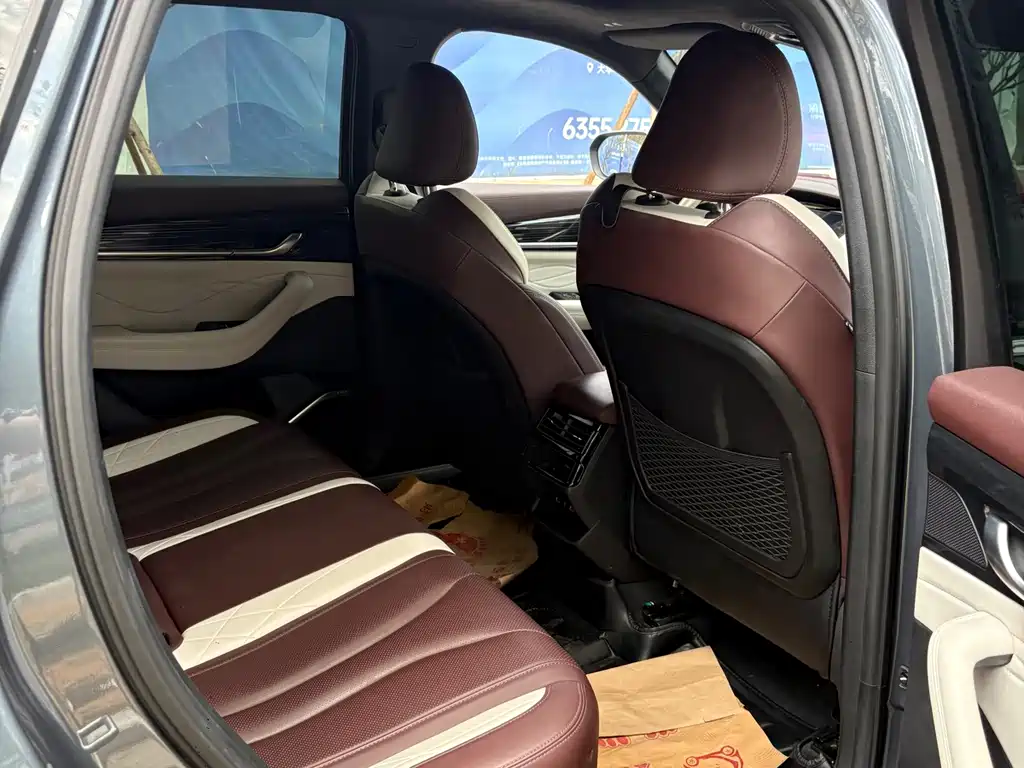 Geely Xingyue L — миниатюра 6