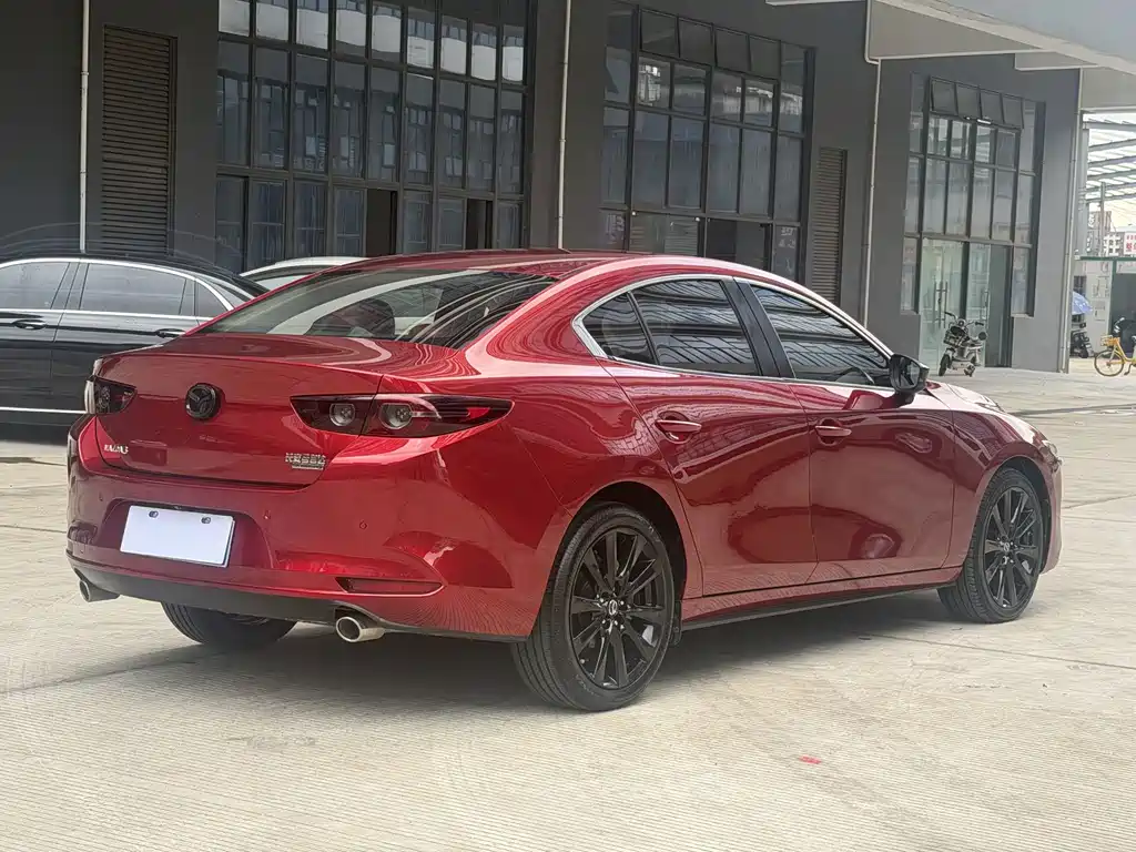 Mazda 3 Axela — миниатюра 14