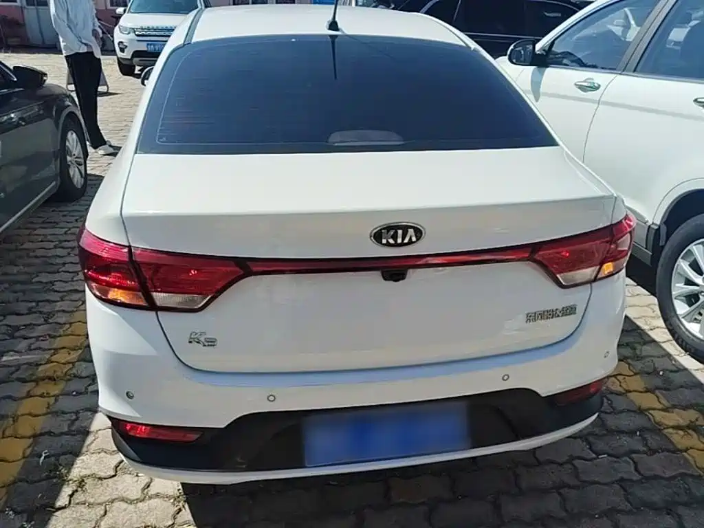 Kia K2 — миниатюра 6