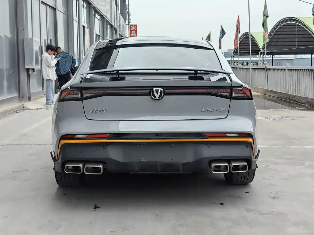 Changan UNI-V — миниатюра 7