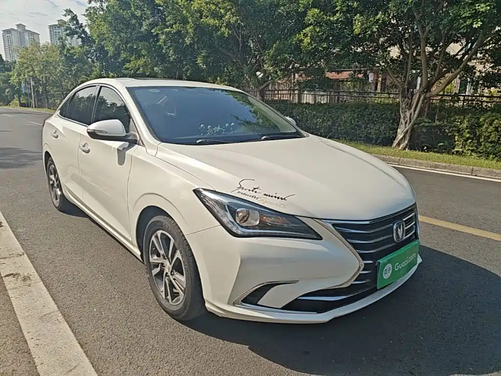 Changan Eado — миниатюра 4