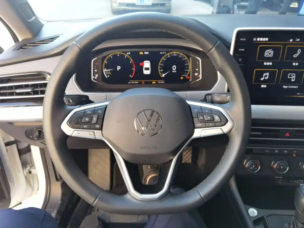 Volkswagen Lavida — миниатюра 11