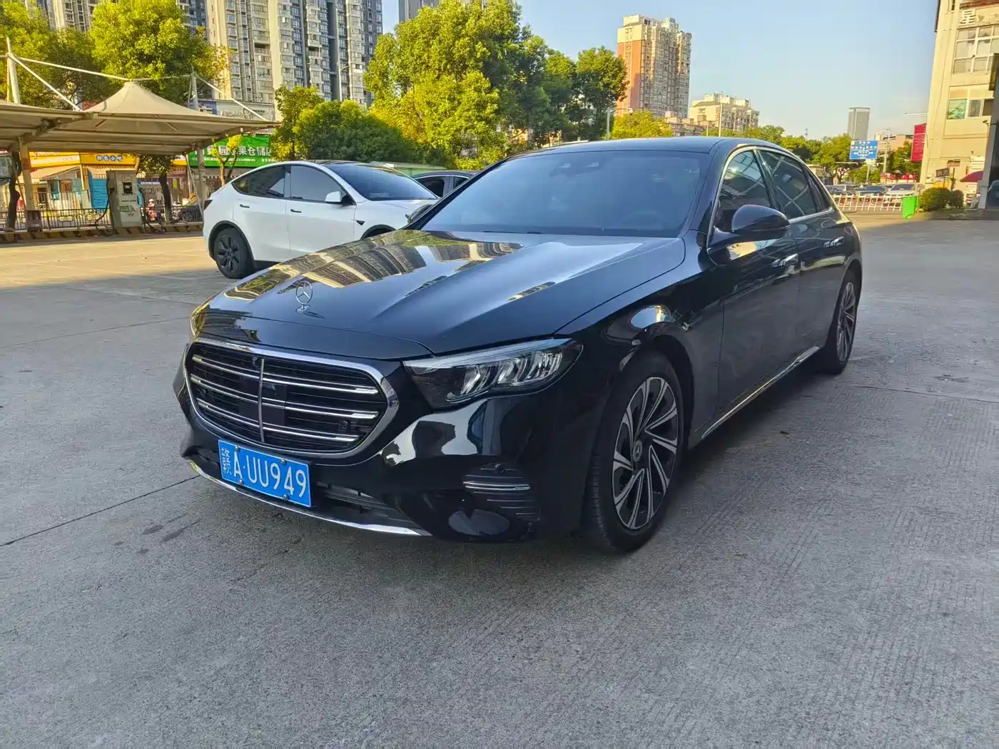 奔驰E级 2025款 E 300 L 豪华型 2025