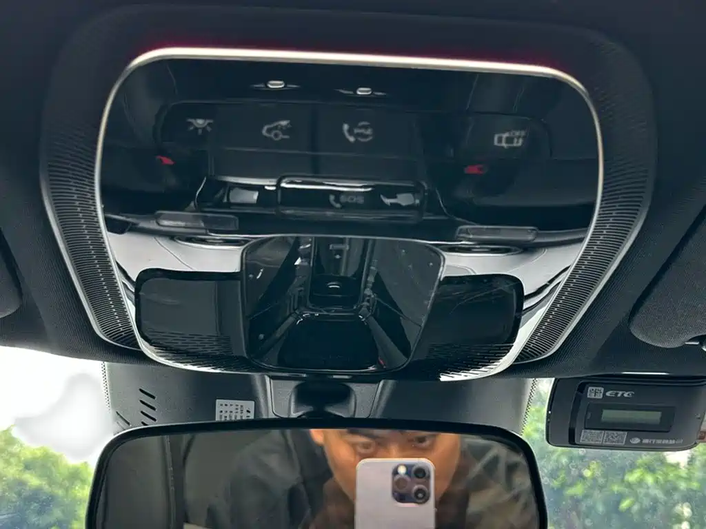 Mercedes-Benz C-Class — миниатюра 11