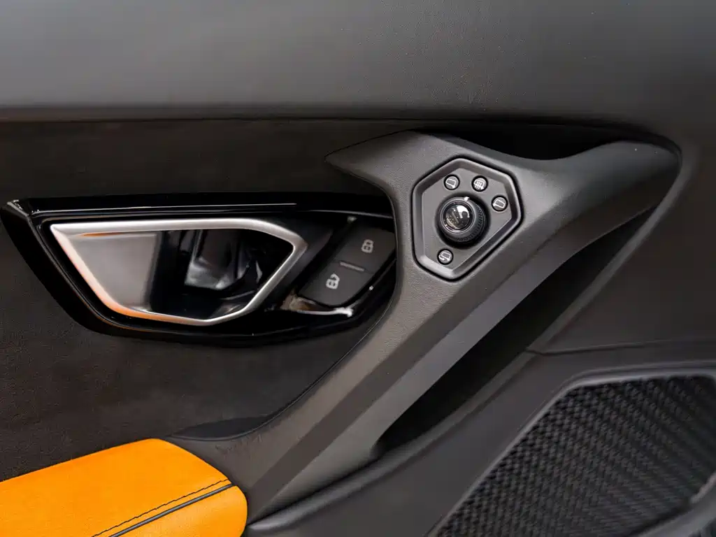 Lamborghini Huracán — миниатюра 6
