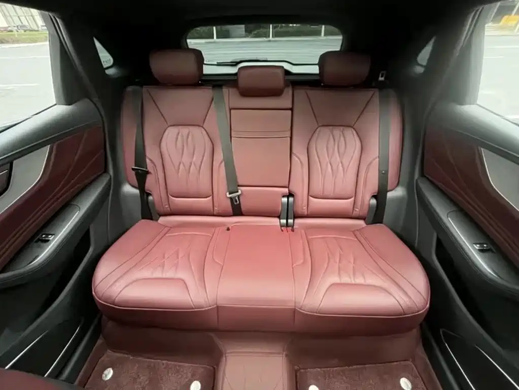 Hongqi HS5 2025 2.0T 2WD Mystic Shadow Edition
